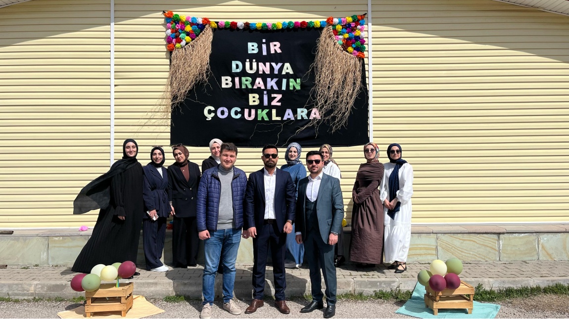 23 Nisan Ulusal Egemenlik ve Çocuk Bayramı